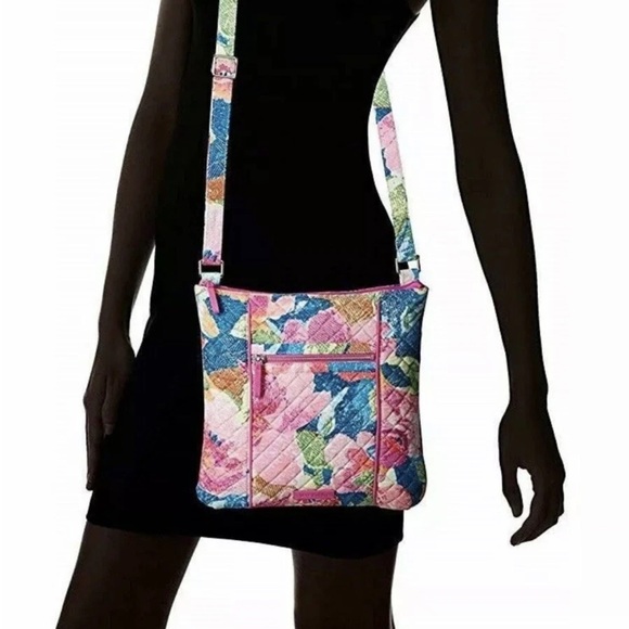 Vera Bradley Handbags - Vera Bradley Hadley Hipster Bag
